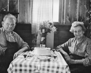 Das Ehepaar Lehner wohnte bis Anfang der 1960er Jahre in seiner Herberge An der Schwaige 8. (Foto: Timeline Images/MargretDwo)